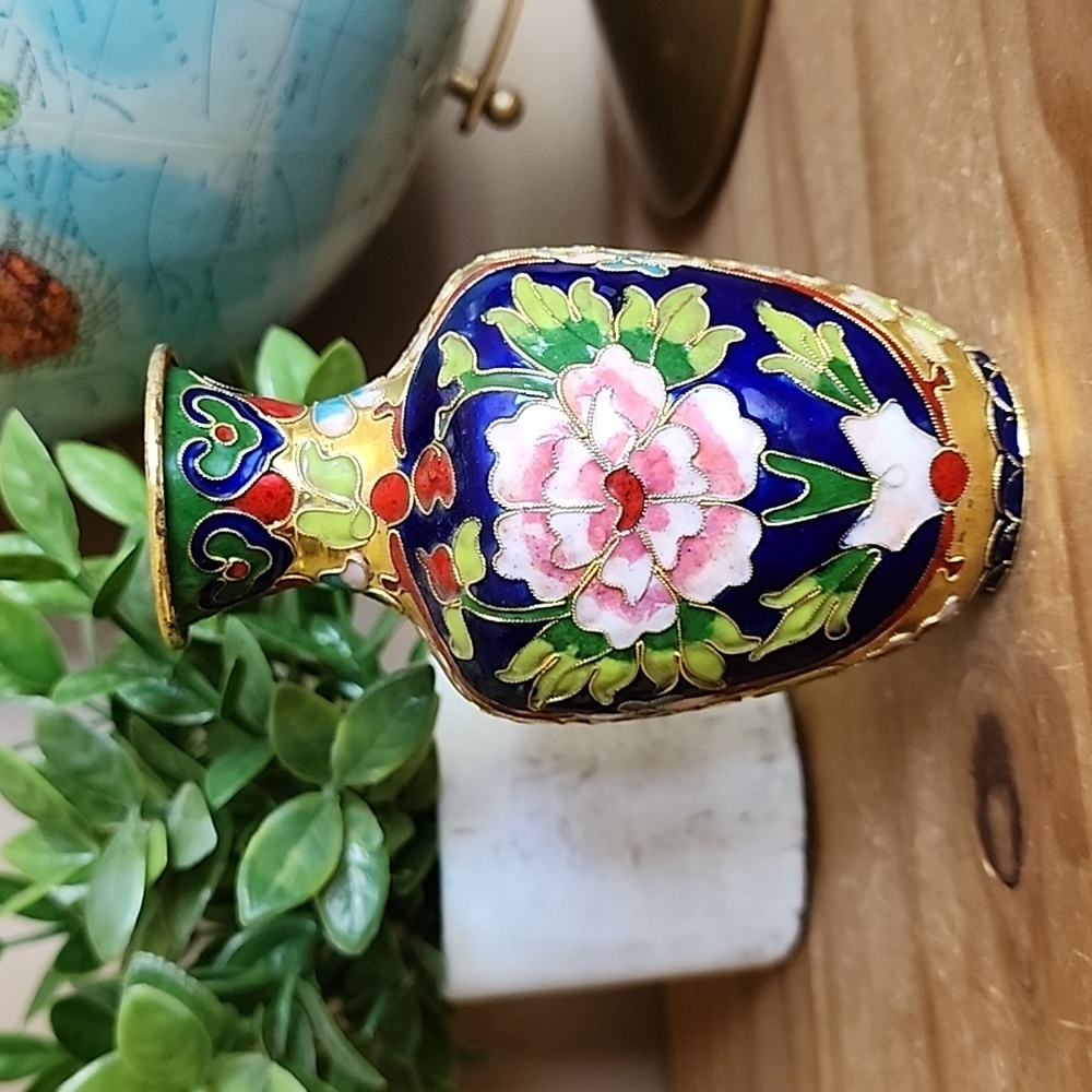 Vintage Cloisonne vase